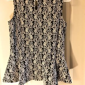 Hinge Top size Small